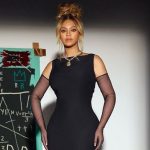 Inconsciente: Beyonce se quedó 'decepcionada y enojada' después de usar, sin saberlo, un 'diamante de sangre' de Tiffany de $ 30 millones en una nueva campaña para los joyeros