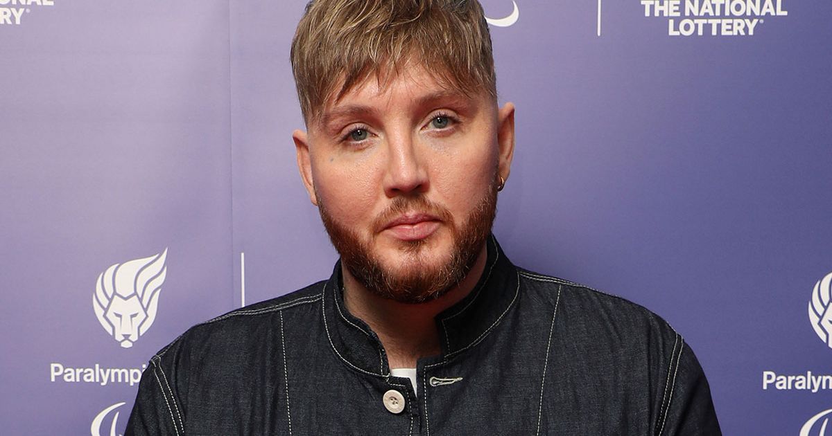 James Arthur has launched a furious attack on The Script