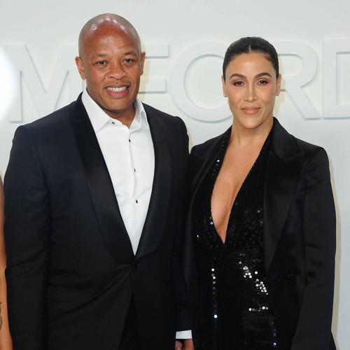 Dr. Dre cumplió con los papeles de divorcio en el funeral de la abuela: informe