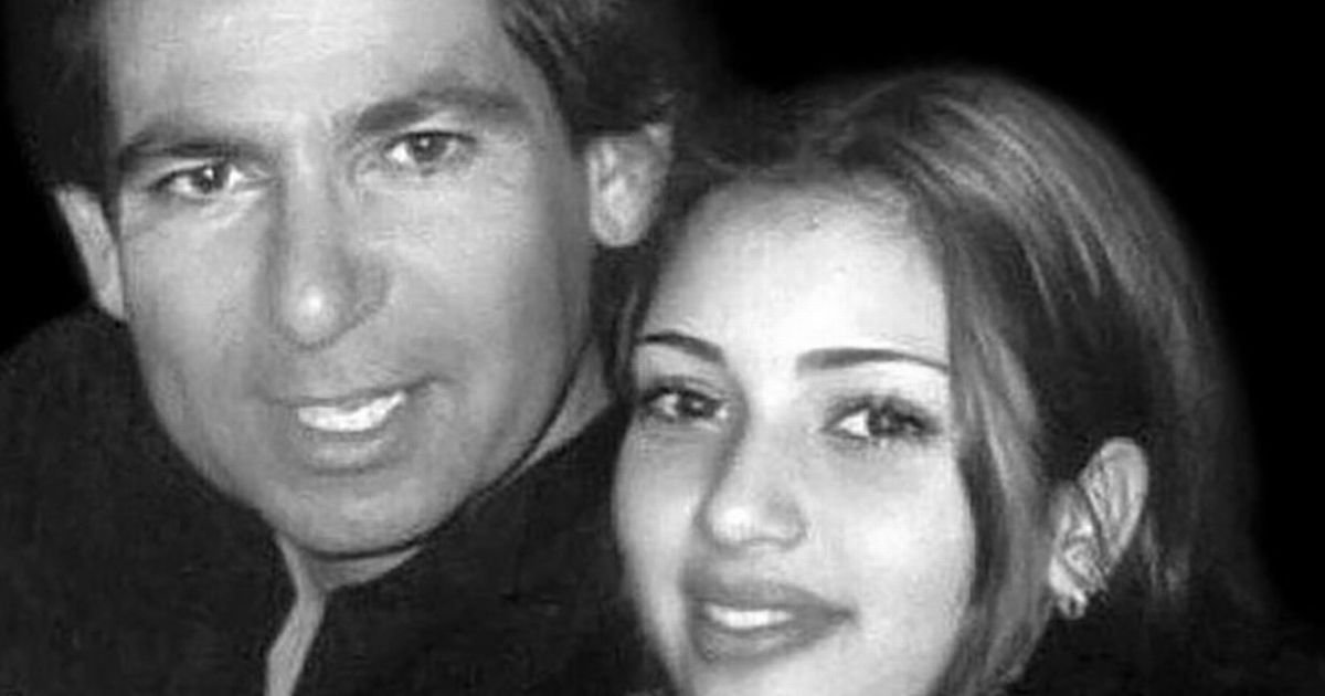 Kim Kardashian has paid tribute to her dad with a selection of throwback snaps