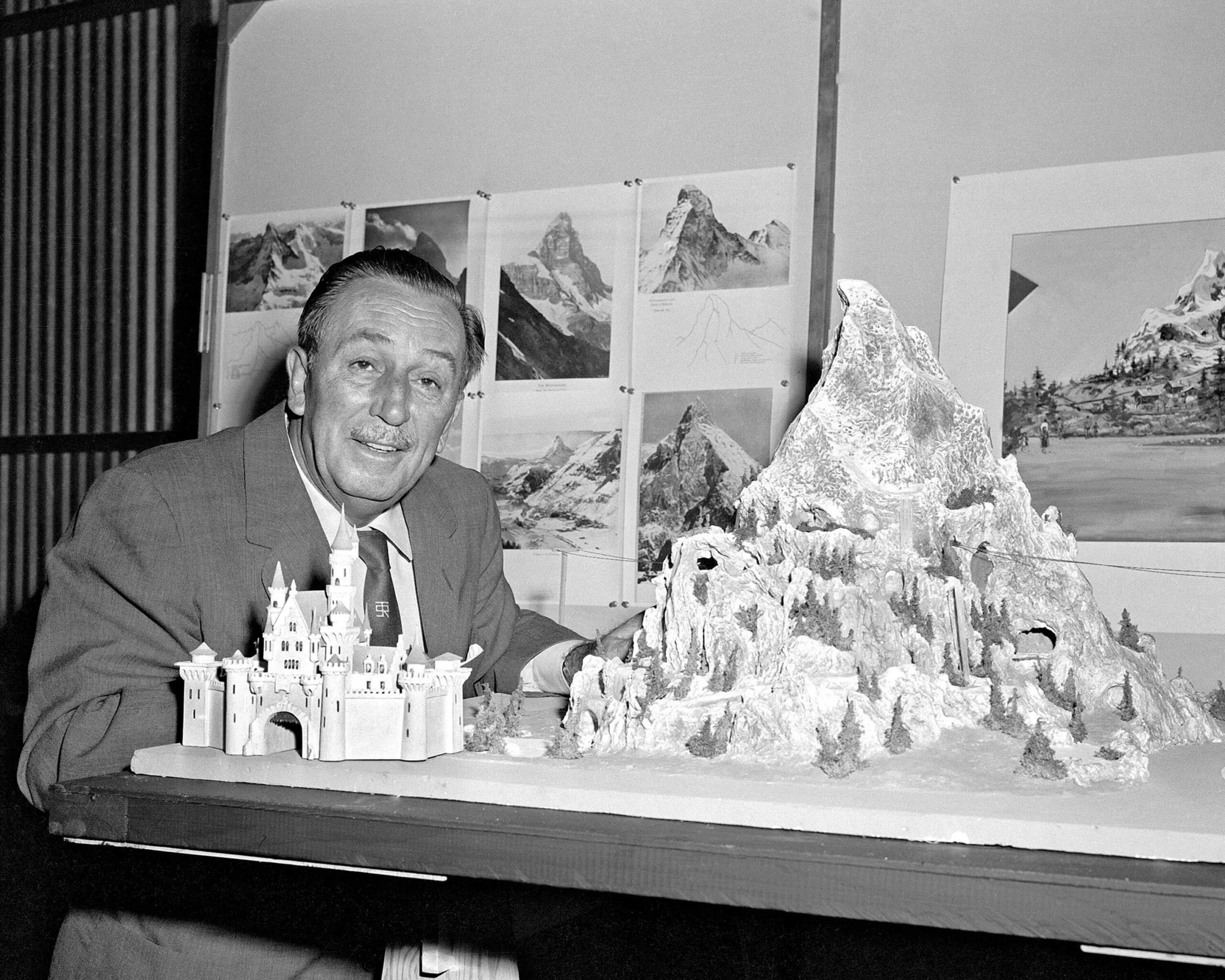 Walt Disney Building "Disneyland" película en desarrollo para Disney + |  Qué hay en Disney Plus