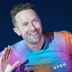 Chris Martin insinúa que Coldplay podría lanzar el álbum final en 2025