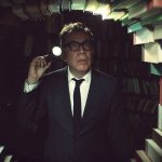 Fred Armisen y Vanessa Bayer protagonizan el vídeo musical repleto de estrellas de "My Sweet Lord" de George Harrison