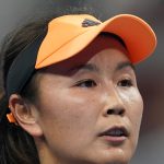 La estrella del tenis Peng Shuai niega haber afirmado haber sido agredida sexualmente por un político