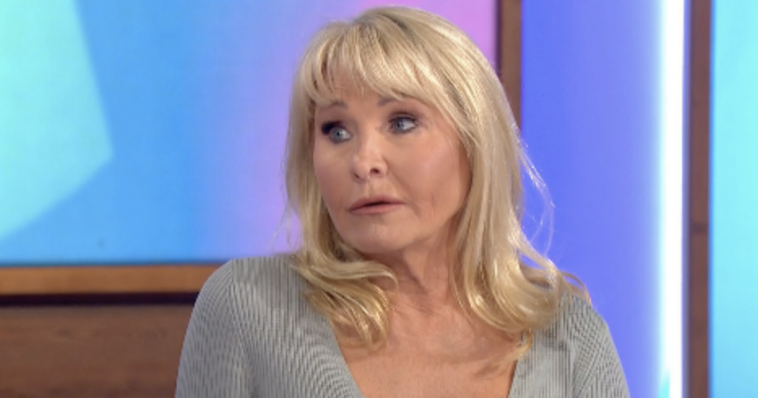 Carol Wright admite que estaba "muy asustada" de operarse los senos a los 60 años