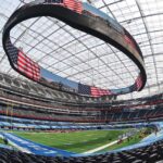 Funcionarios locales confían en que el Super Bowl se quedará en Los Ángeles a pesar del aumento de COVID-19