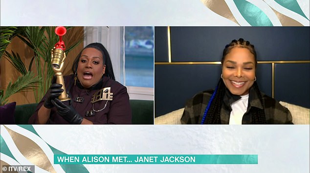 Respuesta mixta: Alison Hammond ha sido atacada salvajemente por espectadores de This Morning poco impresionados después de que su entrevista en vivo con la leyenda de la música Janet Jackson descendiera al caos total.