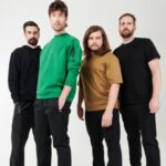 Bastille parece listo para anotar su tercer álbum número 1 en el Reino Unido con 'Give Me The Future'