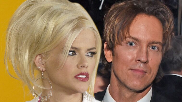 El ex de Anna Nicole Smith, Larry Birkhead, enojado por la película biográfica