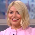 Holly Willoughby hace insinuaciones descaradas cuando finalmente regresa a This Morning