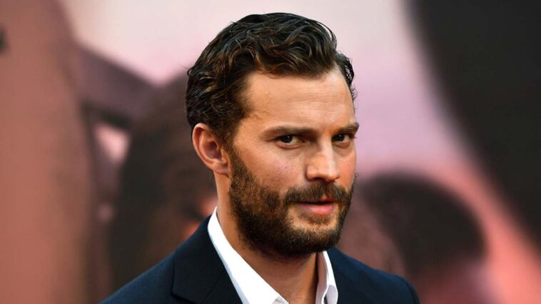 Jamie Dornan se une a Gal Gadot en el thriller de espías 'Heart of Stone'