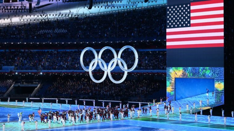 La ceremonia de apertura de los Juegos Olímpicos de Beijing se lleva a cabo en medio de bloqueos y boicots