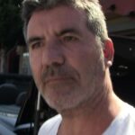 Simon Cowell hospitalizado con huesos rotos después de otro accidente de bicicleta eléctrica