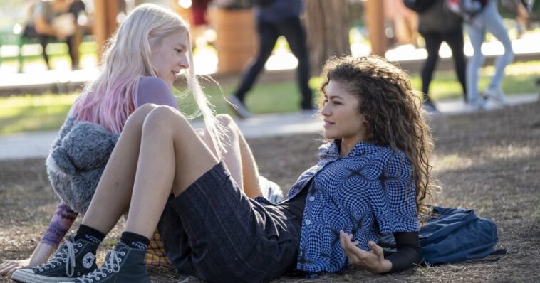 ¡Muertes de personajes!  ¡Posibles embarazos!  Teorías de los fanáticos de la temporada 2 de 'Euphoria'