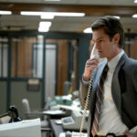 Andrew Garfield pone a prueba su fe en el nuevo tráiler de 'Under the Banner of Heaven'