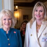 Camilla de The Crown conoció a la IRL Camilla Parker-Bowles