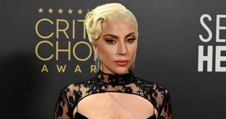 Lady Gaga usa empanadas de lujo para su segunda alfombra roja del día