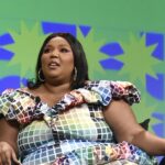 Lizzo critica la legislación anti-trans y las políticas de aborto de Texas en el discurso de apertura de SXSW