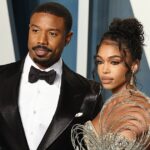 Lori Harvey usa un vestido dorado transparente para la primera alfombra roja con Michael B. Jordan