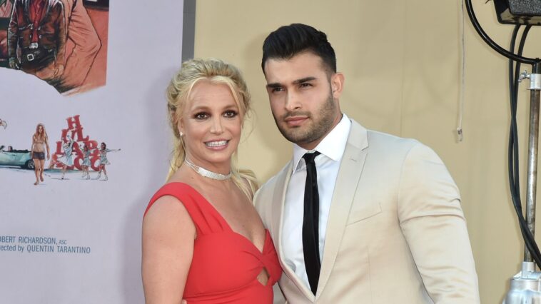 Britney Spears acaba de llamar a Sam Asghari su 'esposo' en una nueva publicación de Instagram