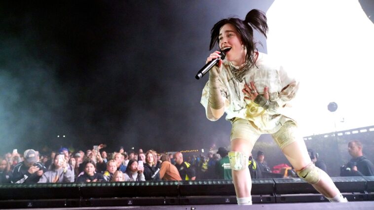 Inside Coachella Day Two: Billie Eilish se muda a la cabeza de cartel, mientras Hollywood llega a las fiestas