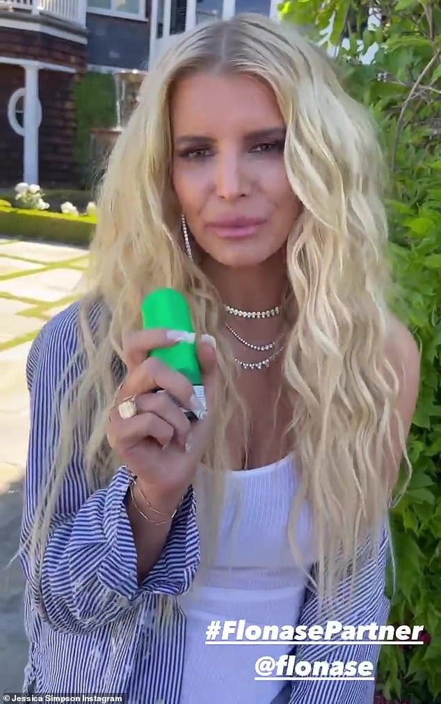 Mala reacción: Jessica Simpson despierta la preocupación de los fanáticos que parecen 'inquietos y nerviosos' mientras promociona el medicamento para el alivio de la alergia Flonase en su Instagram