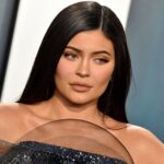 Kylie Jenner testifica que le advirtió al hermano Rob Kardashian sobre Blac Chyna, recuerda haber recibido un mensaje de texto amenazante