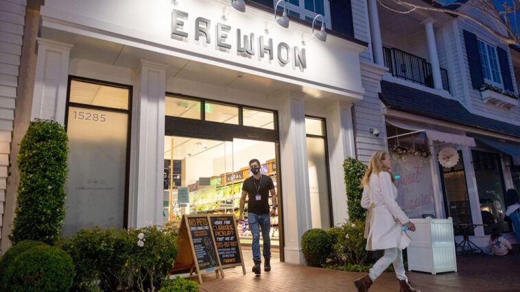 La indulgencia más nueva de Erewhon: bolsas de asas de $ 165 de Casablanca