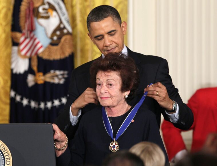 Muere Gerda Weissmann Klein: sobreviviente del Holocausto, ganadora de la Medalla Presidencial de la Libertad y protagonista de la película ganadora del Oscar 'One Survivor Remembers', tenía 97 años