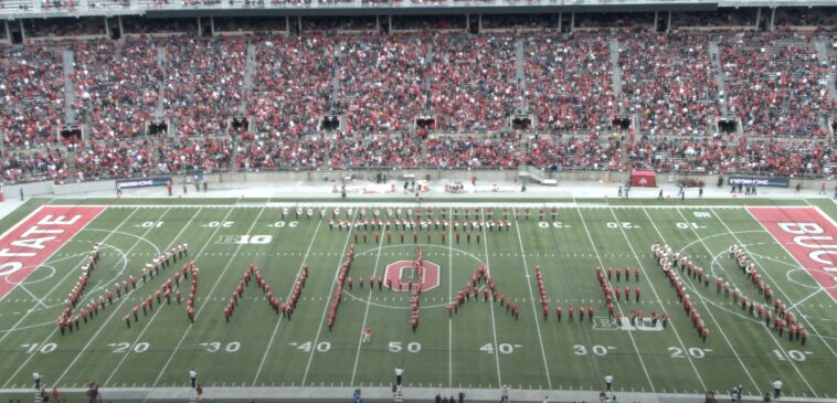 Vea el increíble tributo de medio tiempo de Ohio State Athletic Band a Van Halen