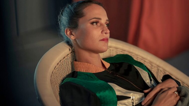 Alicia Vikander en 'Irma Vep' de HBO: Reseña de TV |  Cannes 2022