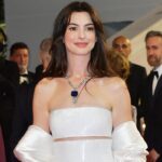 Anne Hathaway deslumbra en su debut en la alfombra roja del Festival de Cine de Cannes