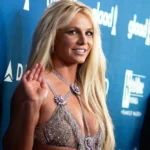 Britney Spears, who lost her baby, is relaxing on the beach in Mexico