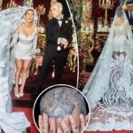 El velo de novia de Kourtney Kardashian hizo un guiño al tatuaje de la cabeza de Travis Barker