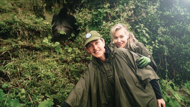 Ellen DeGeneres y Portia de Rossi explican por qué están ayudando a salvar a los gorilas de Ruanda