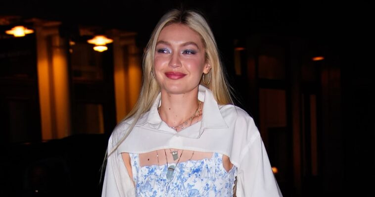 Gigi Hadid combina su traje de baño de una pieza con pantalones de tiro bajo