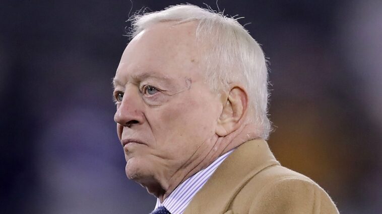 Jerry Jones involucrado en un accidente automovilístico en Dallas, su hijo dice que el propietario de los Cowboys está "bien"