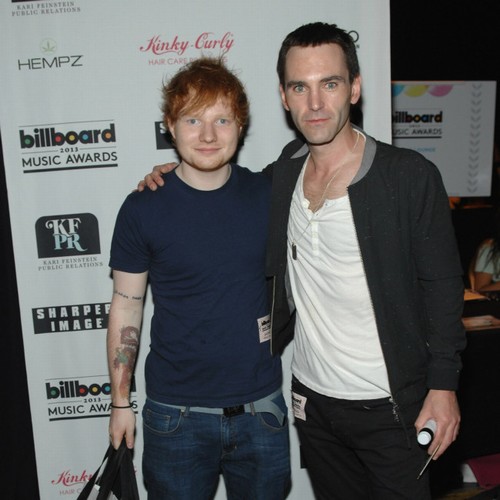 Johnny McDaid: Escribir canciones con Ed Sheeran es como tener un hijo