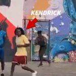 Kendrick Lamar juega fútbol en África después del lanzamiento del álbum