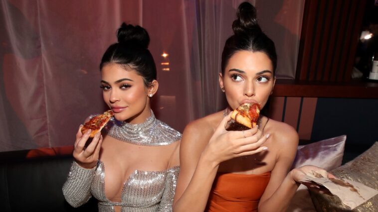 Kylie mencionó el momento viral del pepino de Kendall durante la boda de Kourtney