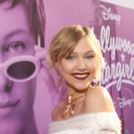 Las estrellas de “Hollywood Stargirl” salen para el estreno en Hollywood |  Qué hay en Disney Plus