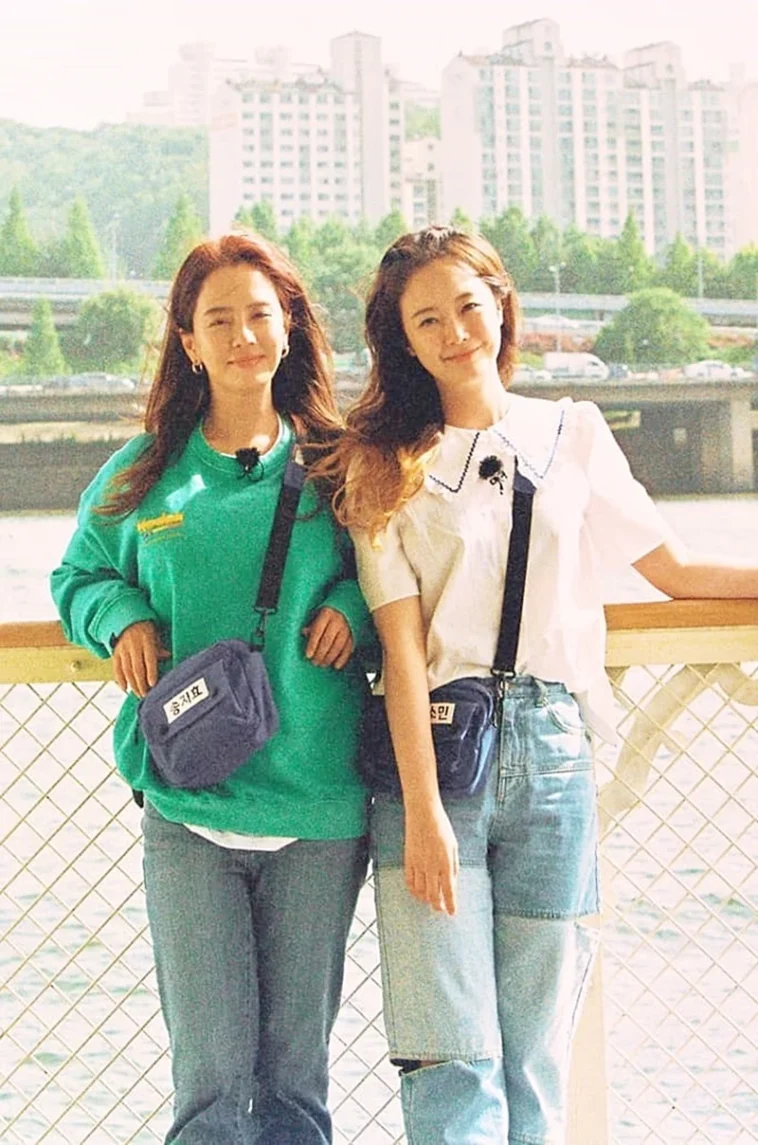 Las “hermanas Mongdol” Song Ji Hyo y Jeon So Min filmaron un comercial juntas