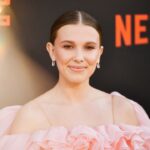 Millie Bobby Brown se puso rubia vainilla almendra para el estreno de Stranger Things 4