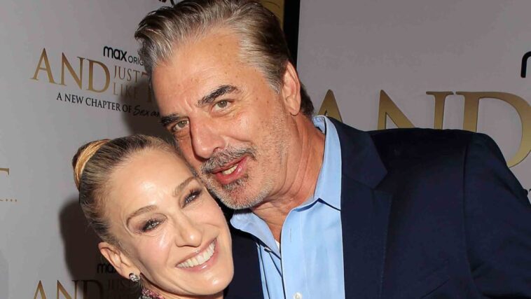 Sarah Jessica Parker no ha hablado con el ex coprotagonista Chris Noth después de las acusaciones de agresión sexual