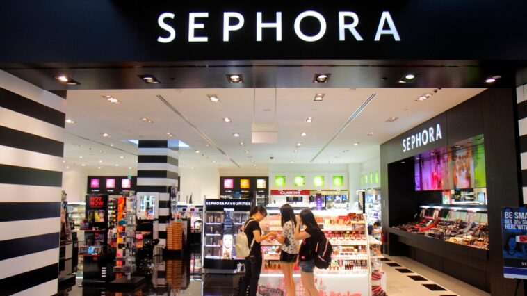 Sephora está teniendo una venta rara del 50% de descuento para el fin de semana del Día de los Caídos