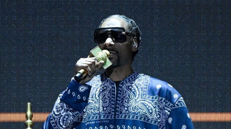 Snoop Dogg cancela próximos espectáculos fuera de EE. UU., citando "conflictos de programación imprevistos"