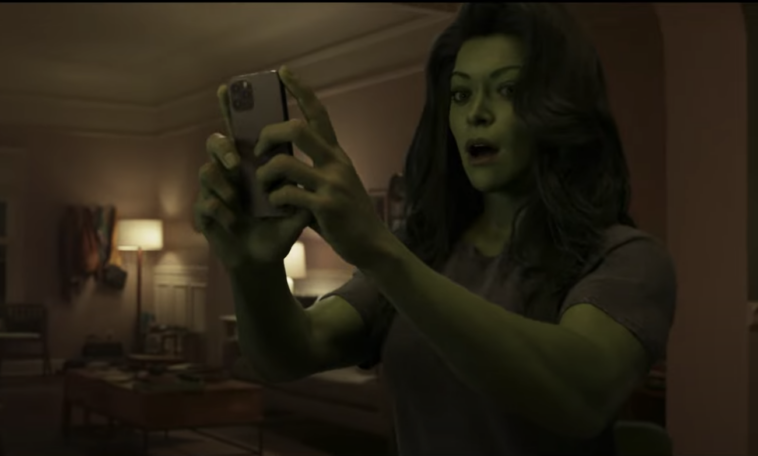 Tatiana Maslany se vuelve ecológica en el tráiler de 'She Hulk' de Marvel