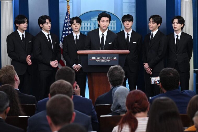 BTS visita la Casa Blanca con trajes a juego de una marca coreana