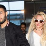 Britney Spears desvela más detalles de su boda: del vestido Versace a la carroza y el zapato de cristal de 'Cenicienta'...