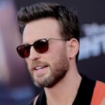 Chris Evans está volviendo locos a Twitter y TikTok con su acento de Boston